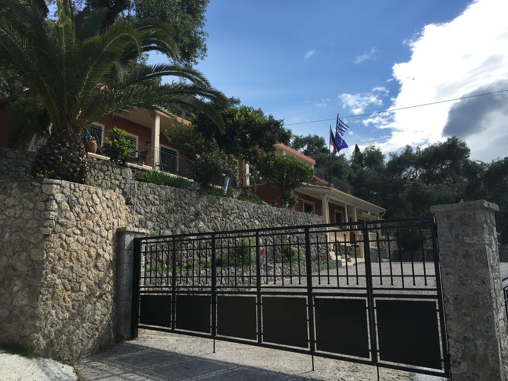 Angelo * Paleokastritsa